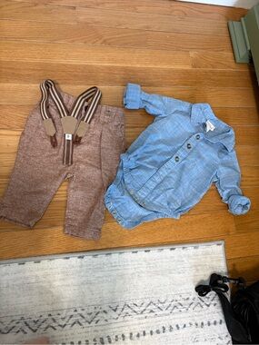 0-3 Mo outfit with Suspenders